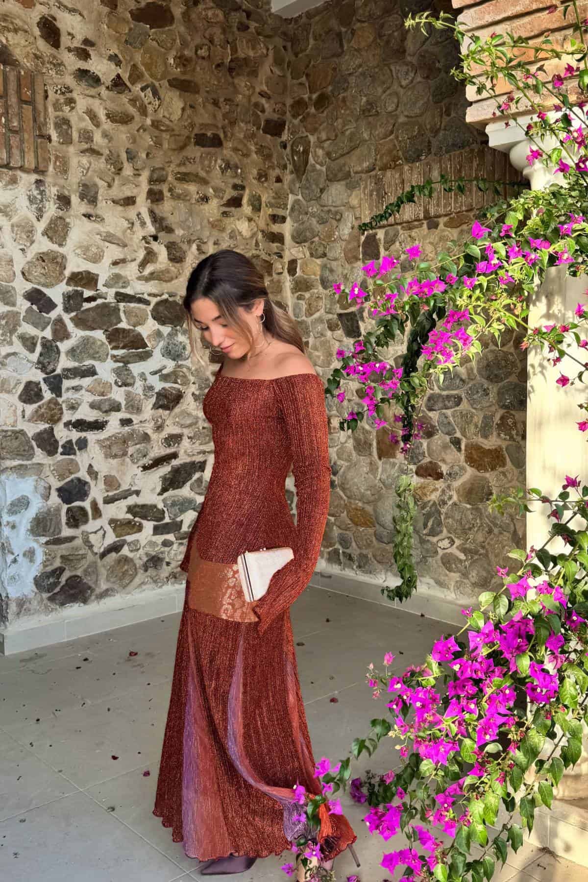 Alquilar Vestido Y el Sol Orange version de Claw The Label — vestido de invitada para bodas, comunión, bautizo o graduación en Jointy