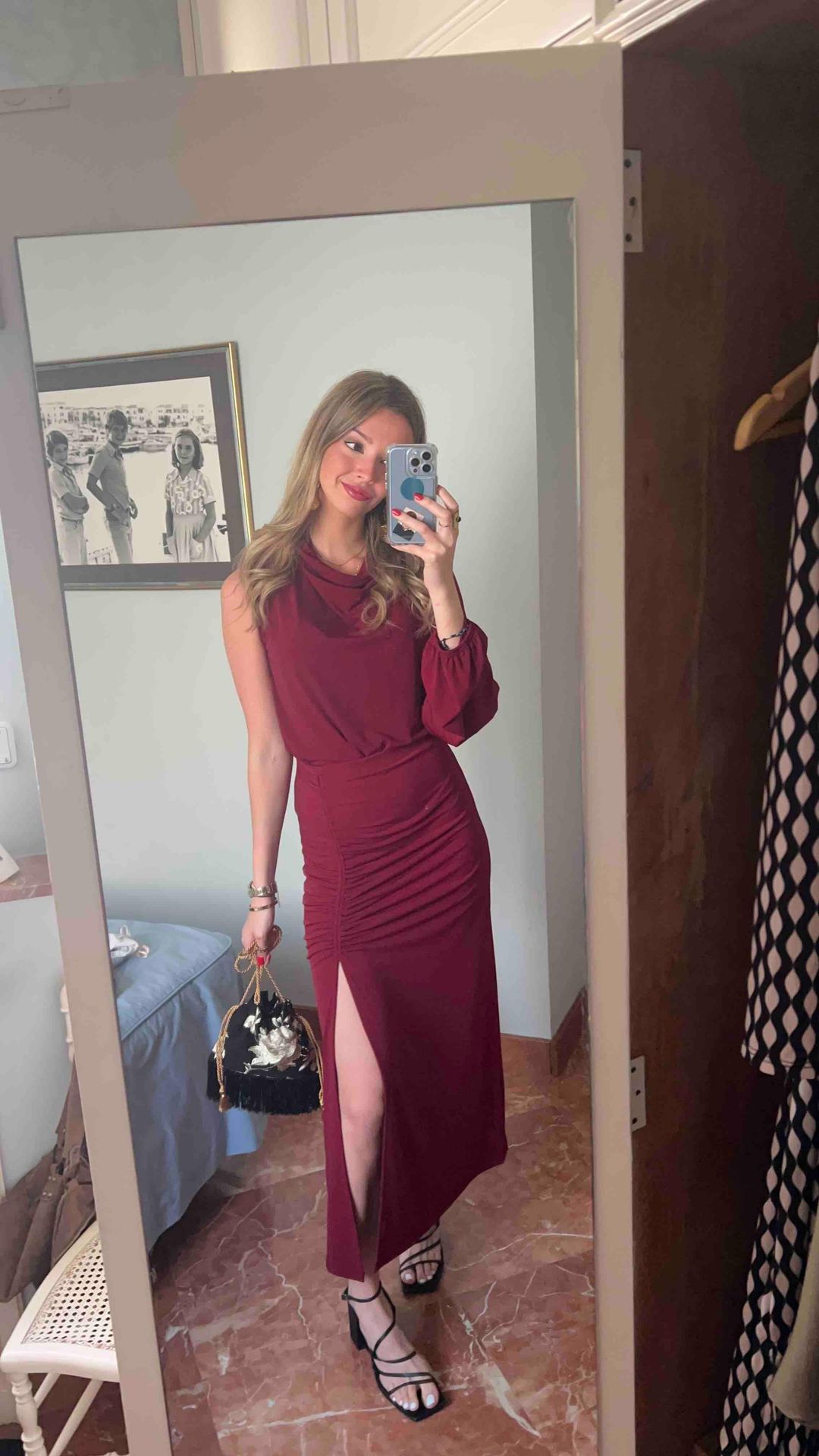 Conjunto vogana burdeos - vestido de invitada para boda en Jointy