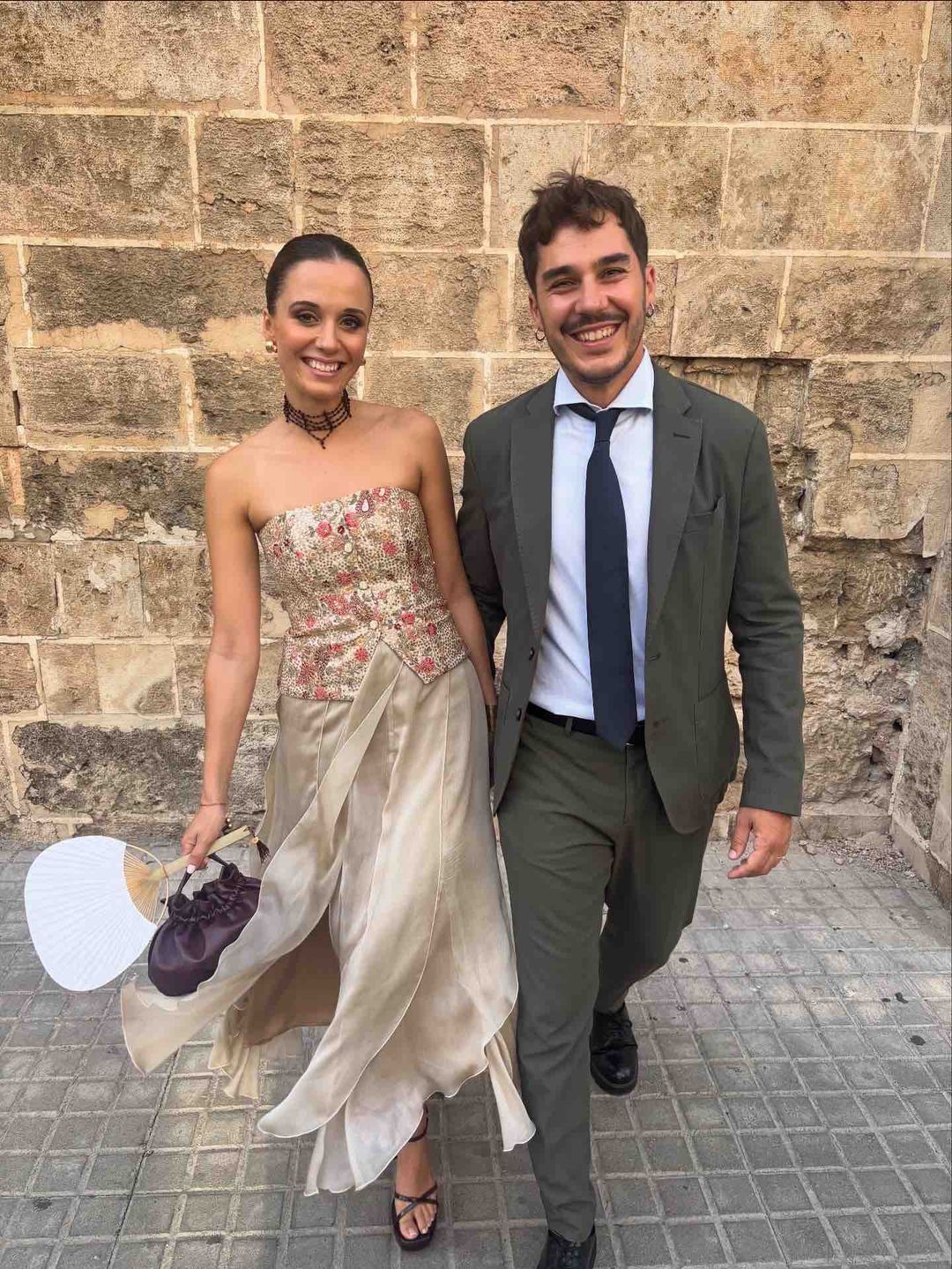 Conjunto dos piezas Bimani y Leyre Doueil - vestido de invitada para boda en Jointy