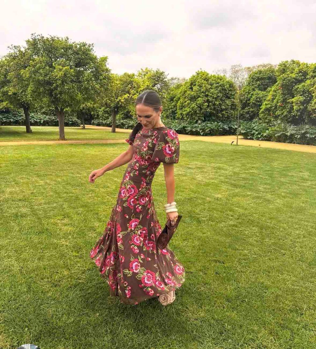 Espectacular vestido VOGANA - vestido de invitada para boda en Jointy