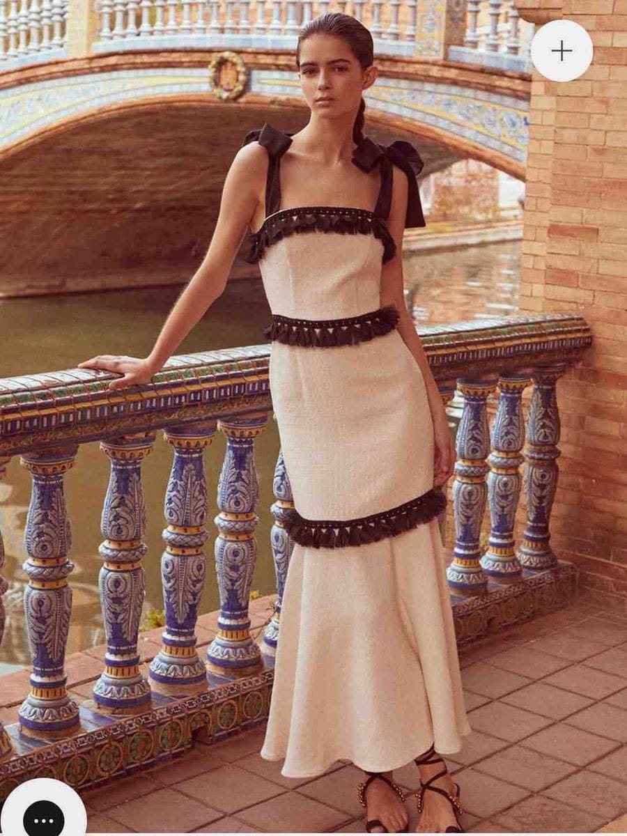 Alquilar Vestido Regina de The IQ Collection — vestido de invitada para bodas, comunión, bautizo o graduación en Jointy