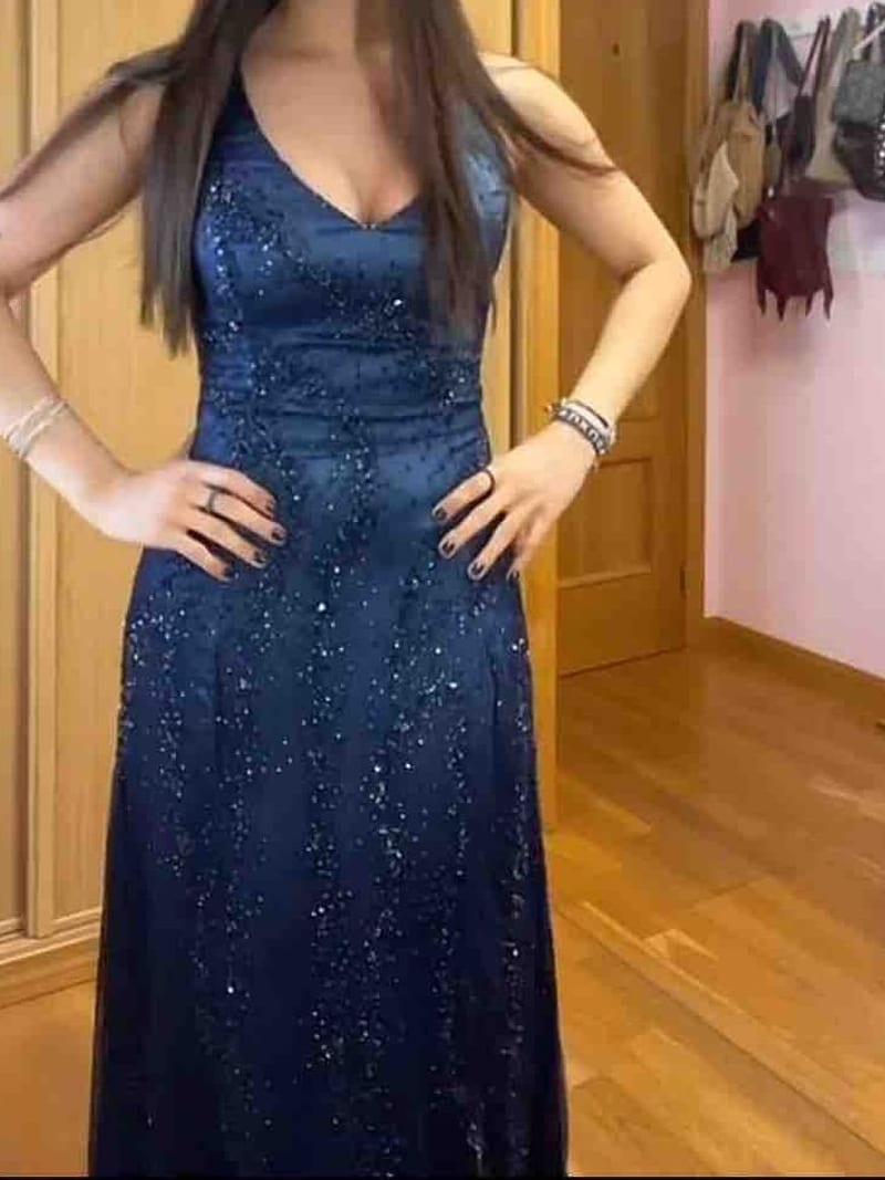 Alquilar Vestido largo azul noche con brillo de Massimo Dutti, talla S, en Jointy