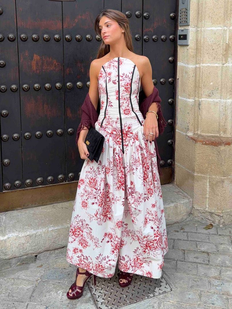 Alquiler de vestidos de invitada The IQ Collection en Jointy