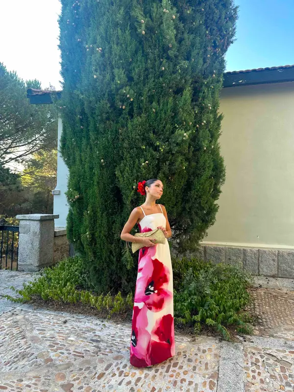 Alquilar Vestido FLOR de The Are, talla XS, en Jointy