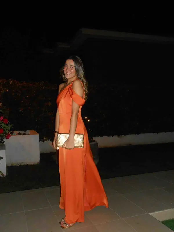 Alquilar Vestido puesta de Lady Pipa, talla M, en Jointy