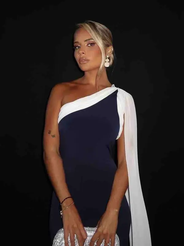Alquilar Vestido de graduacion, boda. de miphai, talla XS, en Jointy