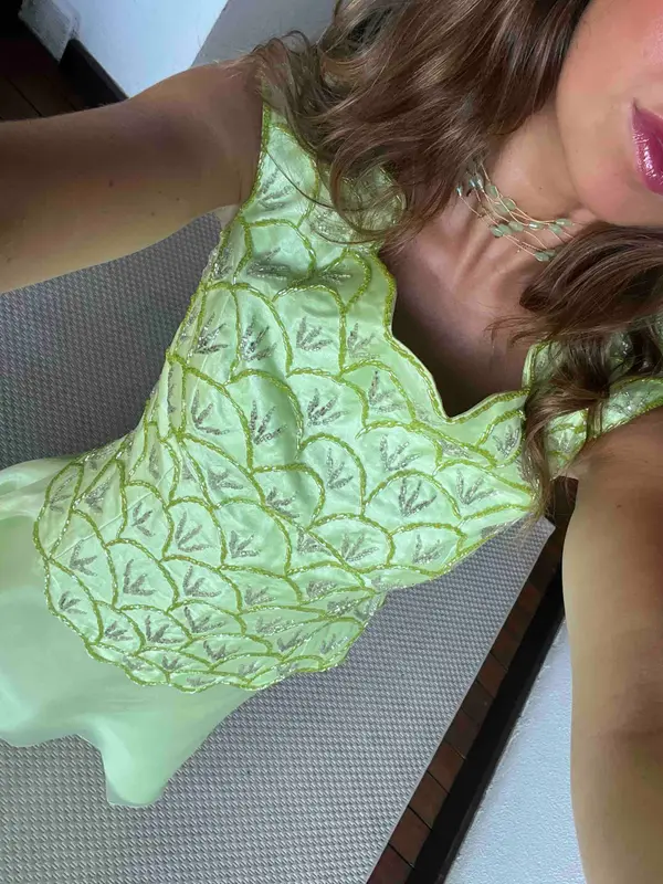 Alquilar Conjunto top y falda invitada, talla XS, en Jointy