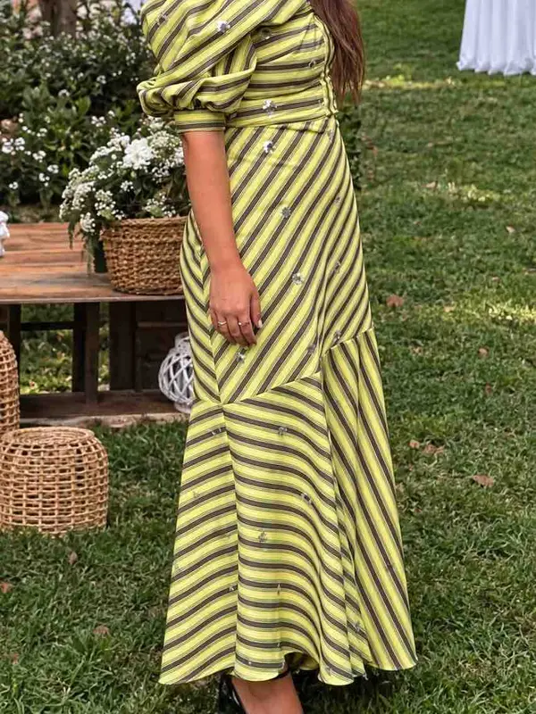 Alquilar Vestido Greta Redondo Brand invitada, talla S, en Jointy