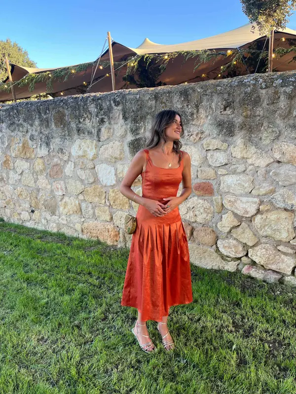 Alquilar Vestido Bimani, talla M, en Jointy