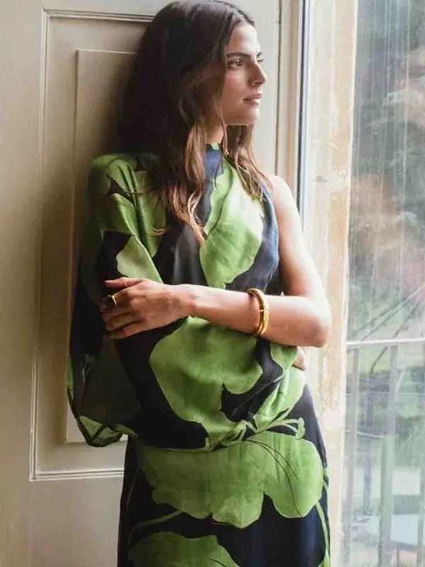 Alquilar Vestido de boda + capa de Baymo, talla S, en Jointy