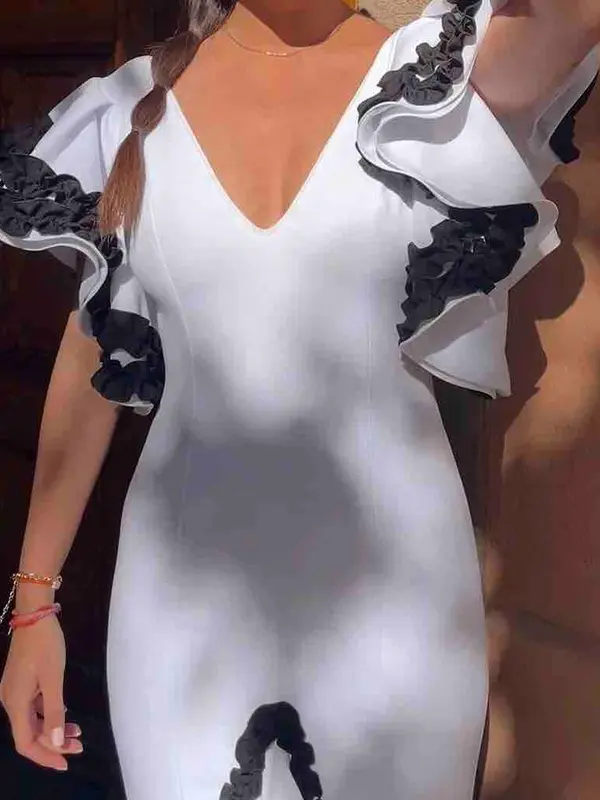 Alquilar Vestido Flamenca Marta Blanco y Negro (Sibilina Flamenca), talla S, en Jointy