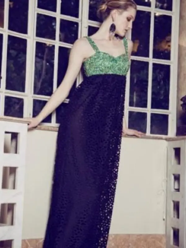 Alquilar VESTIDO FIESTA de Dolores Promesas, talla M, en Jointy