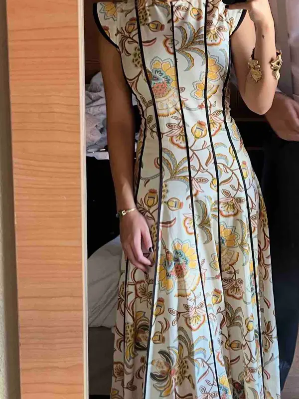 Alquilar Vestido IQ Collection de The IQ Collection, talla XS, en Jointy