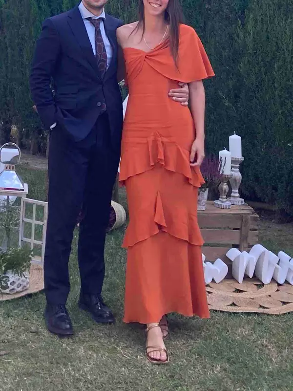 Alquilar Vestido Makira Dew and Corch OCRE de Dew & Corch, talla S, en Jointy