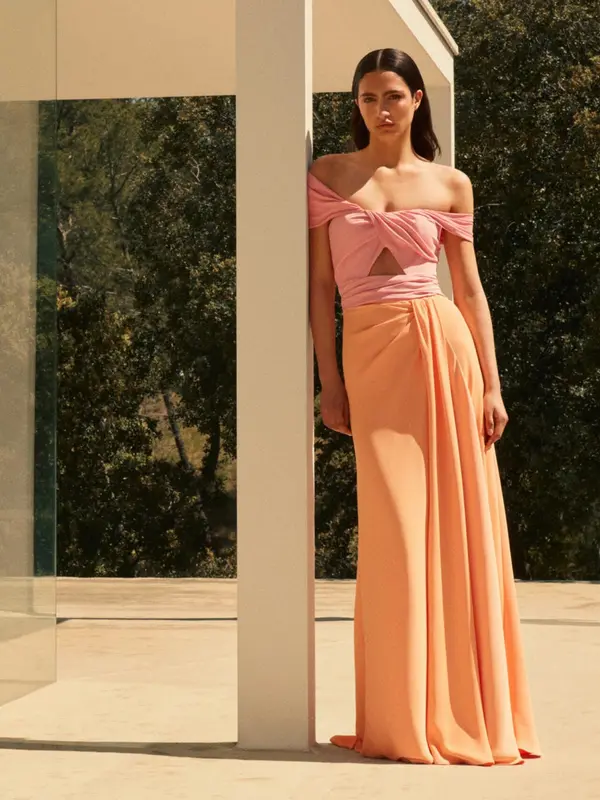Alquilar Vestido Tamara Falcó de TFP by Tamara Falcó, talla M, en Jointy