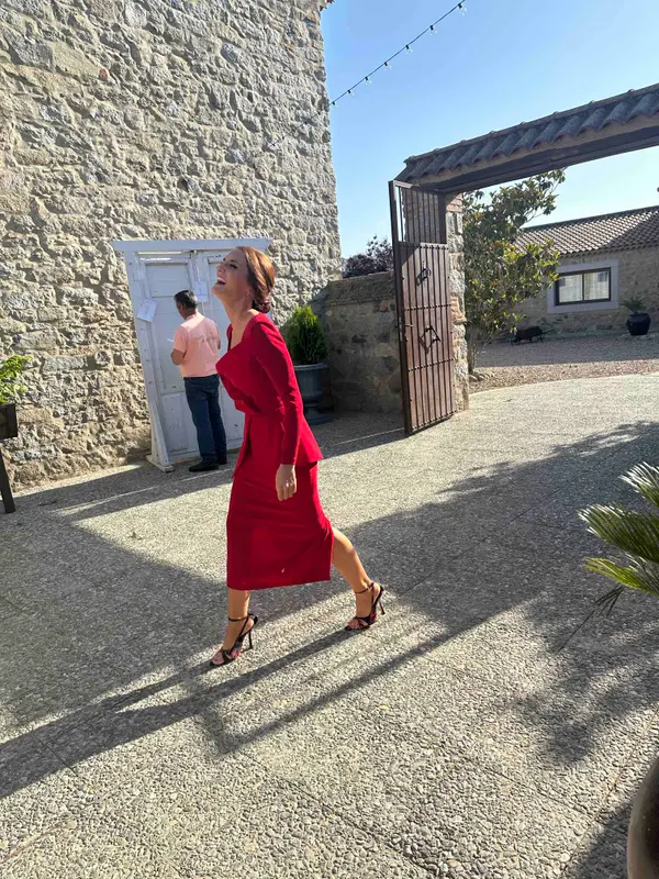 Alquilar Vestido de mia, talla XS, en Jointy