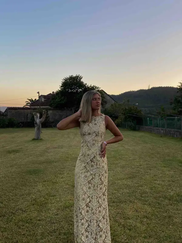 Alquilar Vestido de invitada/fiesta de Tintoretto, talla S, en Jointy