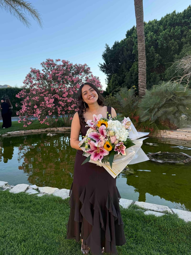 Alquilar Conjunto marrón de top y falda con volantes de Miphai - vestido de invitada para bodas, comunión, bautizo o graduación en Jointy