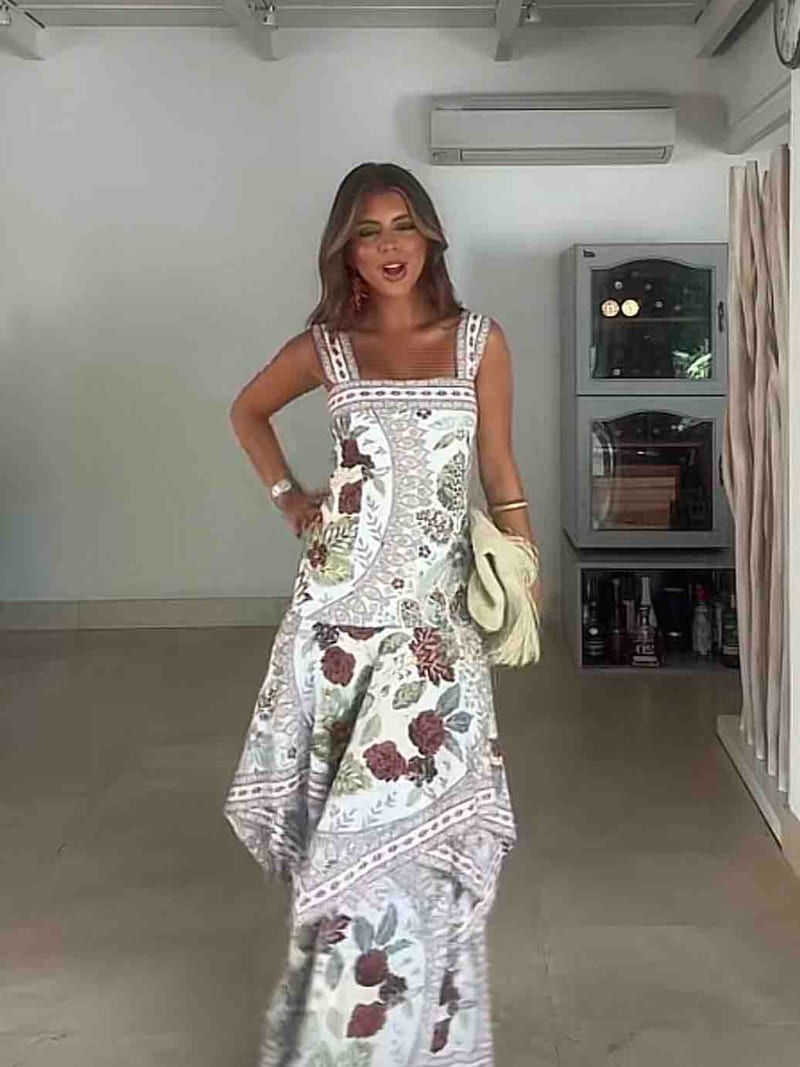 Alquilar Vestido crudo de flores con falda de picos de Philippa 1970 en Jointy
